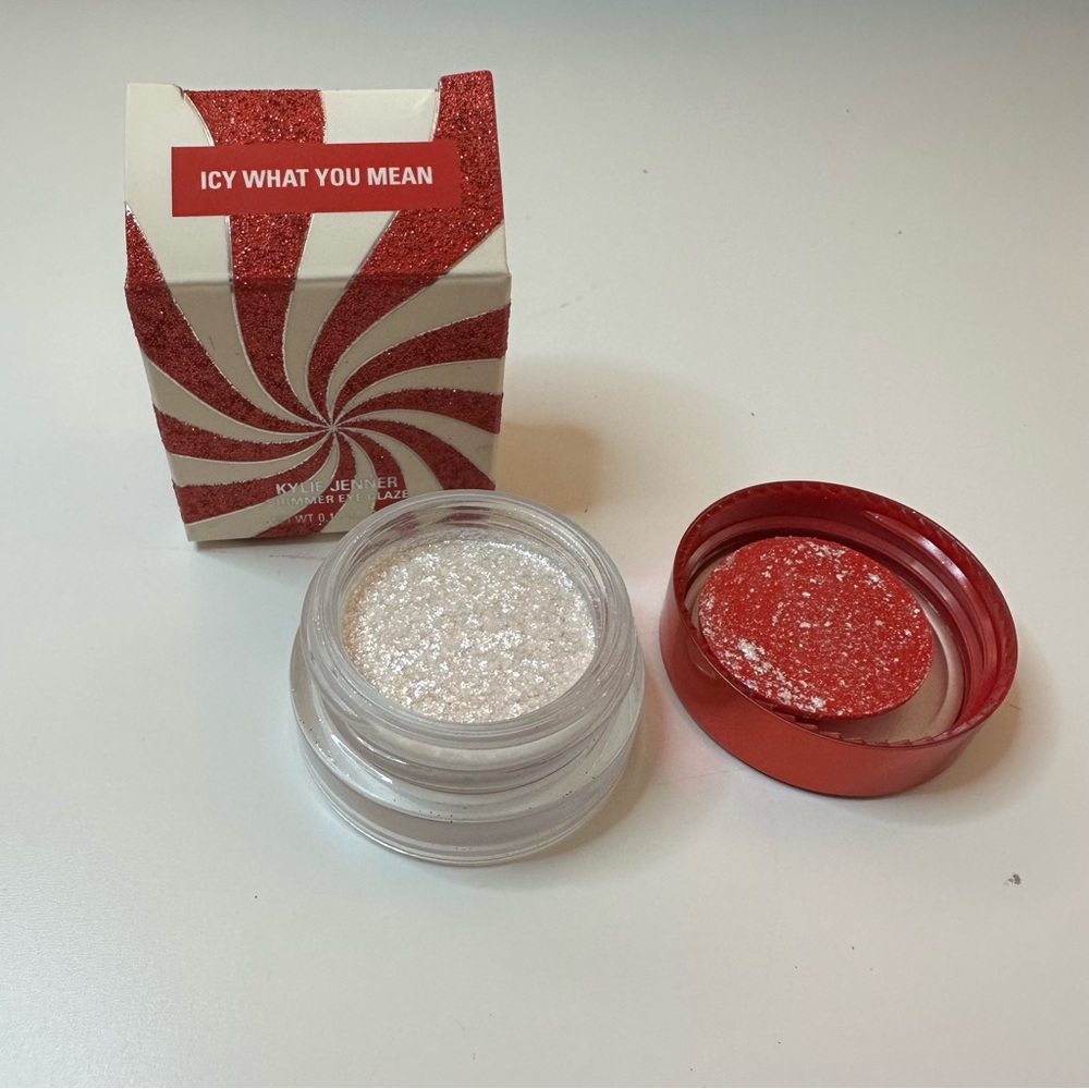 Kylie Cosmetics Icy What You Mean Glitter Eyeshadow - White Silver Ice BNIB